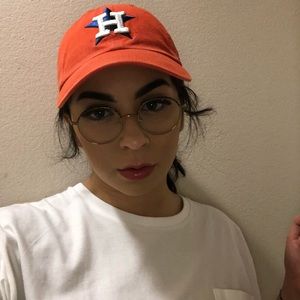 Meet your Posher, Ana